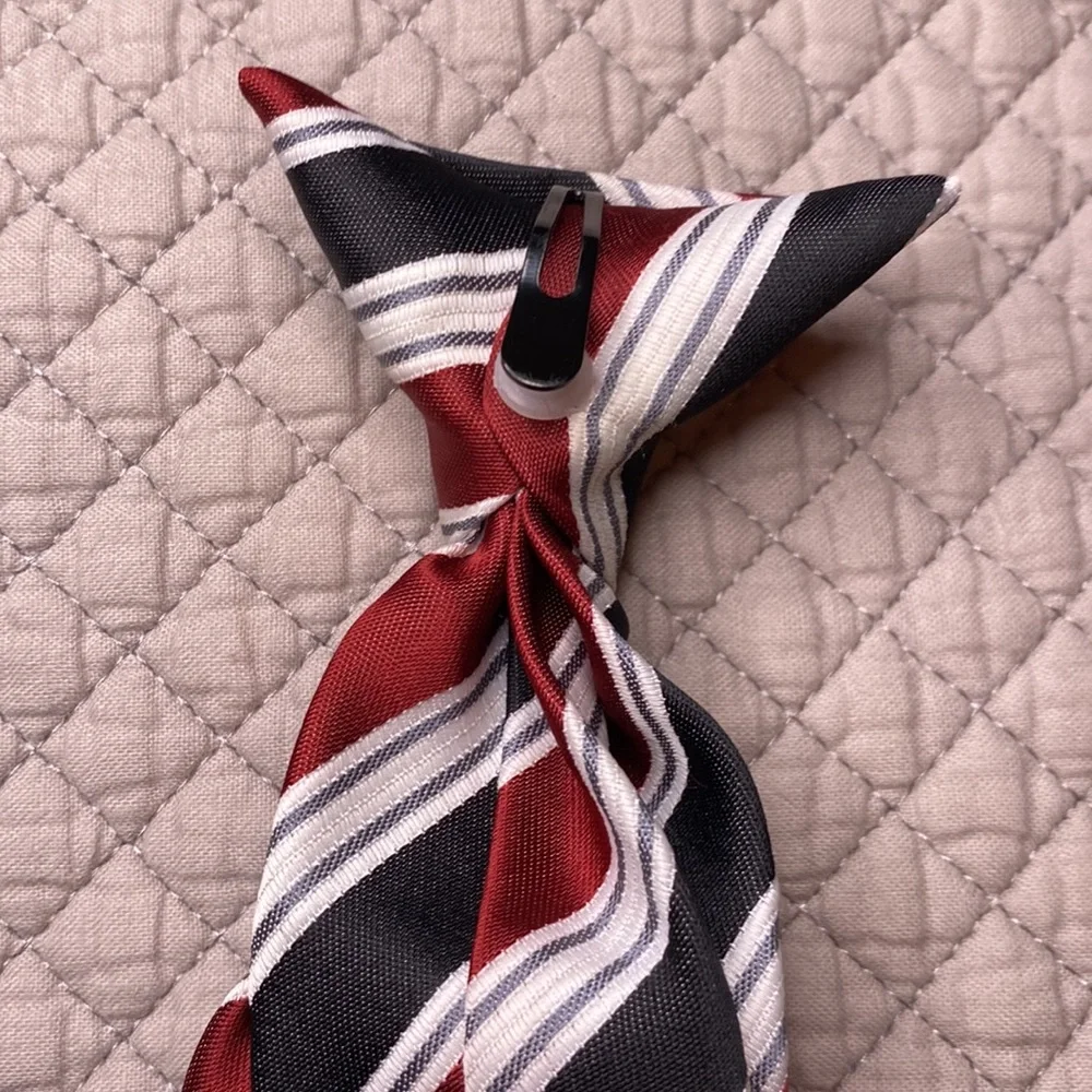 Boy’s Clip-On Striped Tie (14.5” length) (LIKE NEW)